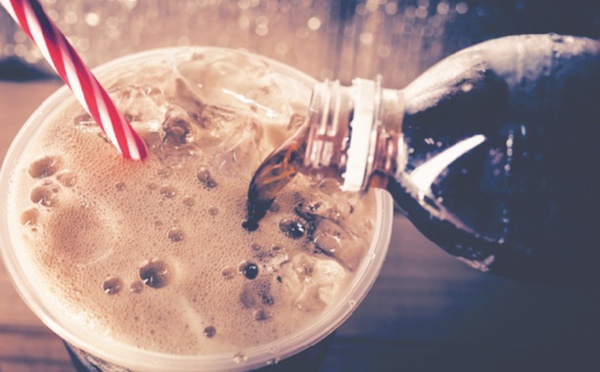 Consommer trop de soda serait mauvais pour les reins