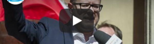 Le maire de la ville polonaise de Gdansk, poignardé lors d'une cérémonie, est décédé