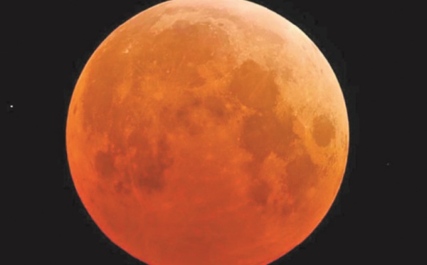 La “Super lune de sang’’ s’invite chez nous