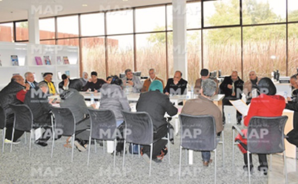 L’ouverture de l'école sur son environnement en débat à Khouribga