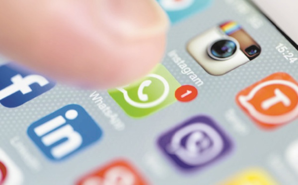 WhatsApp sort les barbelés