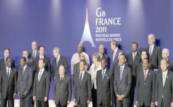 Au sommet de Deauville : Les membres du G8 demandent le départ de Kadhafi
