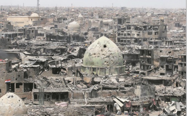 Se rappeler l'horreur, célébrer la liberté: à Mossoul, la photo en plein boom