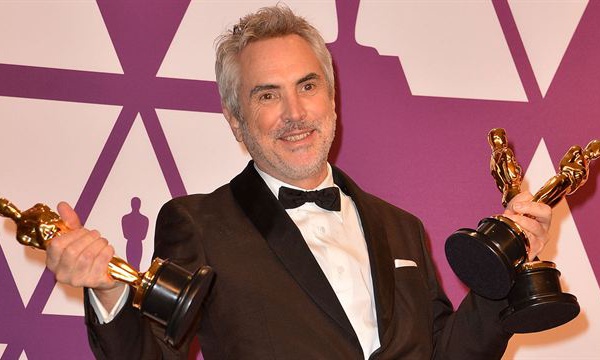 Alfonso Cuaron, le cinéaste qui  réécrit son enfance en noir et blanc