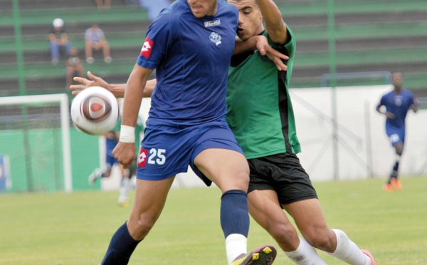 Tournoi Antifit: L’OCK et le Raja réussissent leur entrée