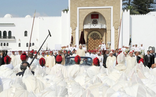 Fête du Trône: Le Souverain préside la cérémonie d'allégeance à Tétouan
