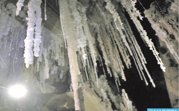 La grotte d'Ifri N’Abbou, un joyau naturel au potentiel touristique réel