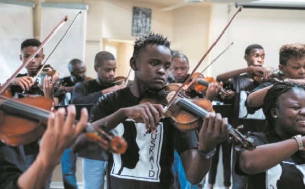 Quand les virtuoses de Soweto jouent la “musique des Blancs”