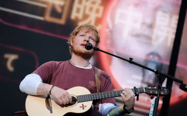 Ed Sheeran double sa fortune et devance la chanteuse Adele