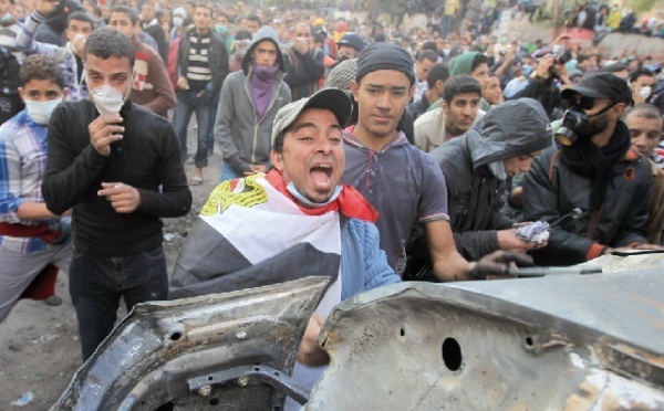 La place Tahrir s’embrase : L’armée égyptienne sous la pression des manifestants