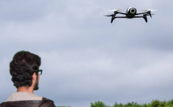 Insolite : Pilotage de drone