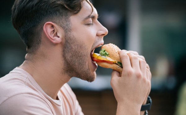 La malbouffe, ennemie de la fertilité masculine