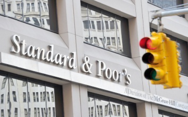 Notation de la zone euro : Standard &amp; Poor’s souffle sur les braises avant le Sommet de l’UE