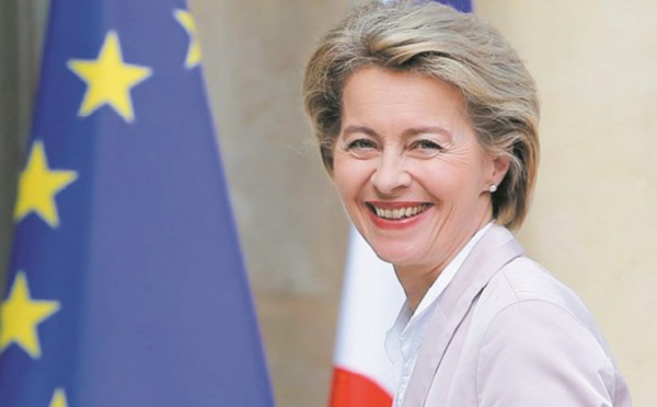 Von der Leyen, une proche de Merkel à la tête de la Commission européenne