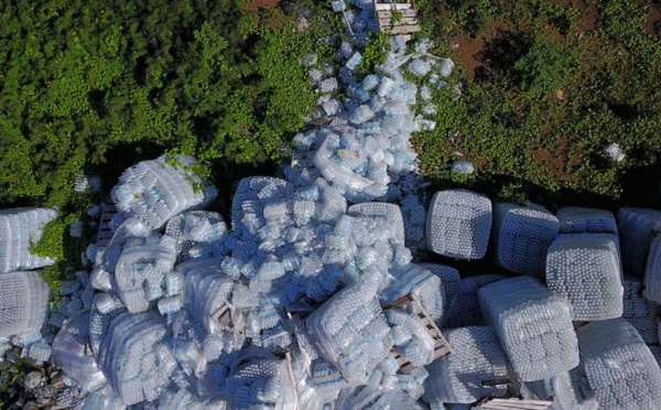 Insolite : Bouteilles d'eau