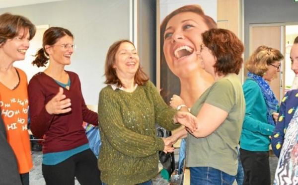 Quels sont les bienfaits du yoga du rire ?