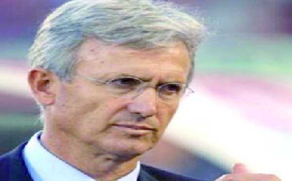 Première sortie médiatique du nouvel entraîneur du Wydad, Benito Floro Sanz : «Glaner le maximum de points à la phase retour du championnat»