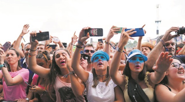 En Italie, une salle de spectacle va expérimenter le concert sans portable