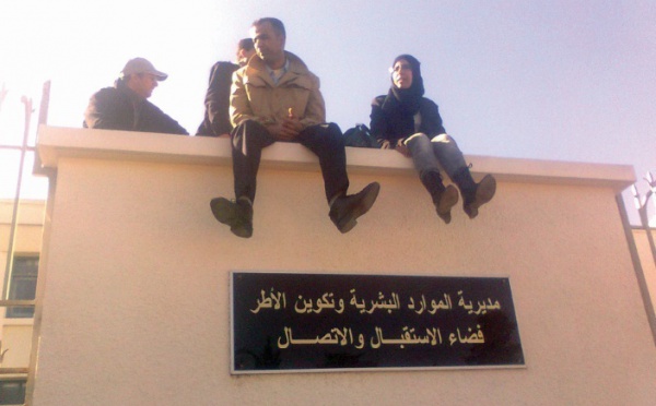 El Ouafa promet une solution pour le 1er mars : Les diplômés chômeurs menacent de s’immoler par le feu