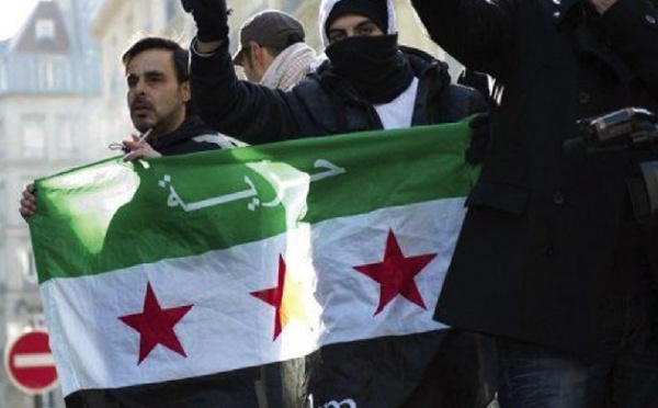 Le régime syrien poursuit sa répression : Des opposants réclament l’arrêt des violences avant le référendum