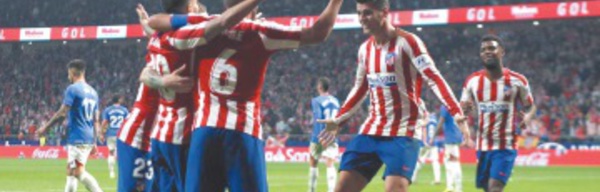 Liga : L'Atlético rejoint le Barça en pole position