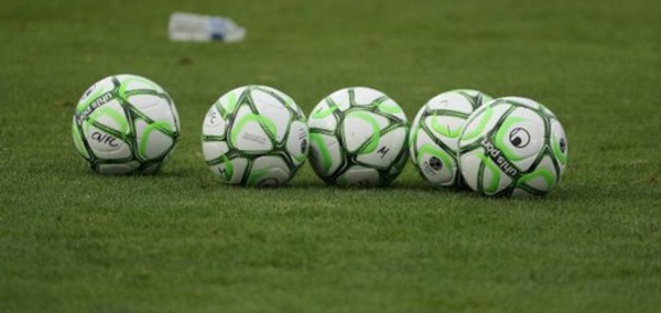 Lagardère dénonce la résiliation d'un contrat d'agence par la CAF