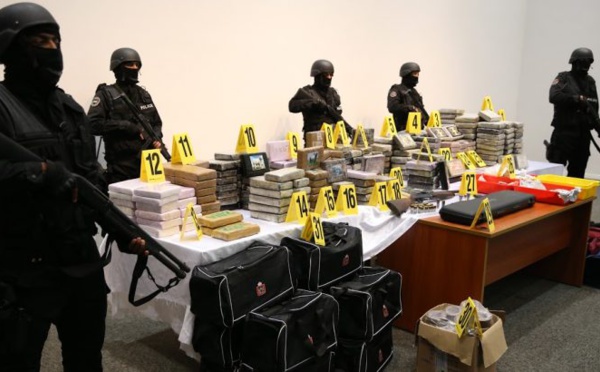 Saisie de 476 kg de cocaïne dans un appartement à Harhoura