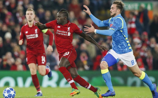 Liverpool, accroché par Naples, se complique la tâche