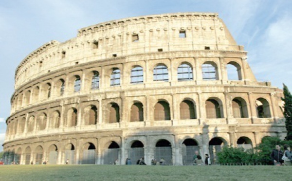 Le secteur privé et l’UE à la rescousse : Les monuments italiens s’écroulent