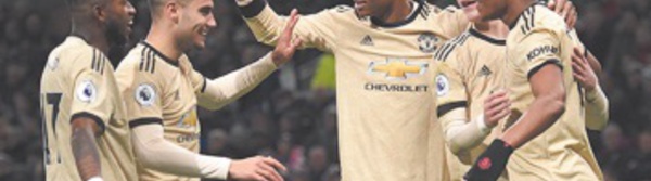 Premier League : Leicester consolide,Tottenham se loupe dépassé par United