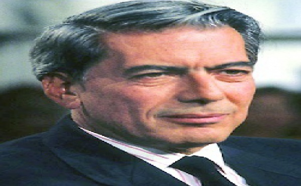 L'écrivain péruvien Mario Vargas Llosa appelle à la démocratisation de la culture