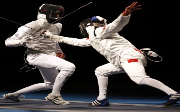 Les présidents des Fédérations marocaine et algérienne d’escrime se livrent à une guerre de déclarations : A épées tirées