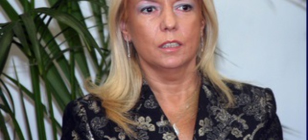 Insolite : Suspension d'une préfète