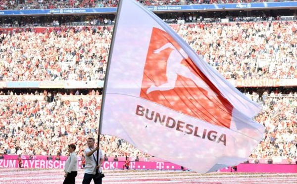 La Bundesliga veut abaisser à 16 ans l'âge minimum pour jouer en pro