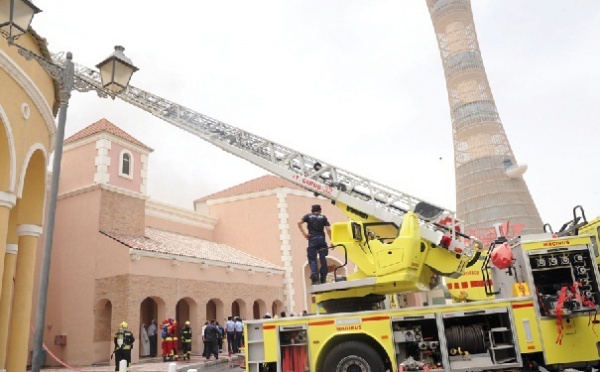 Qatar enquête sur un incendie meurtrier : Des interrogations sur les règles de sécurité
