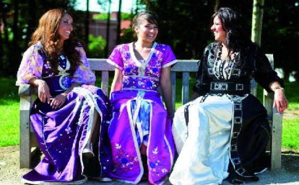 La 16ème édition de «Caftan» sur 2M : Un défilé haut en couleur, tout en charme et en élégance