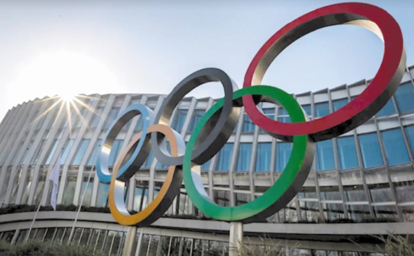 Le coronavirus s'invite au menu des instances sportives