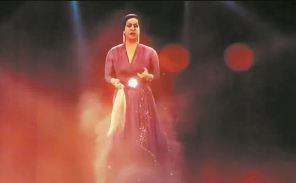 Oum Kalthoum illumine l’Opéra du Caire 45 ans après sa mort