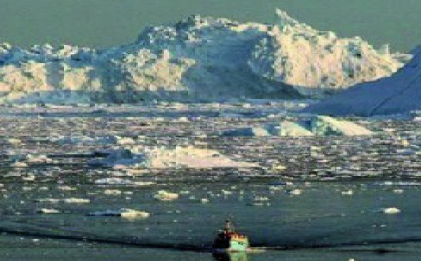 Greenpeace appelle à sortir du pétrole maintenant pour préserver l'Arctique