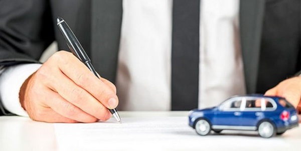 Le dernier délai pour renouveler l'assurance automobile fixé au 30 avril