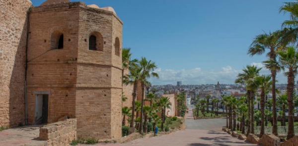 Quand les attractions de Tanger se retrouvent désertées