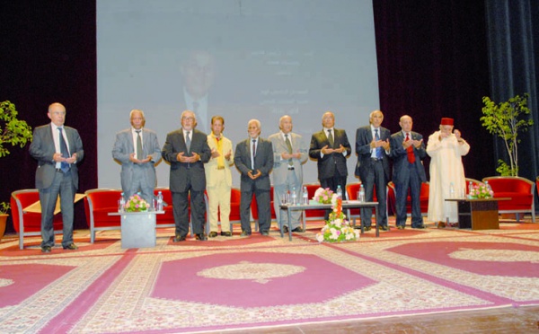 Hommage posthume à un résistant, un militant et un grand homme d’Etat : Ahmed Ben Bella et l’union des pays du Maghreb en toile de fond