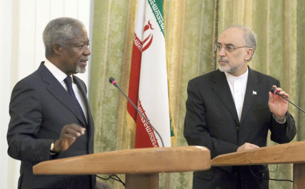 Alors que les violences débordent au Liban: Annan en Iran pour parler de la Syrie
