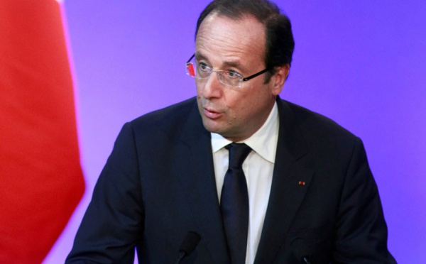 Le 14 juillet de Hollande: Entre défilé, interview et "Tonnerre de Brest"