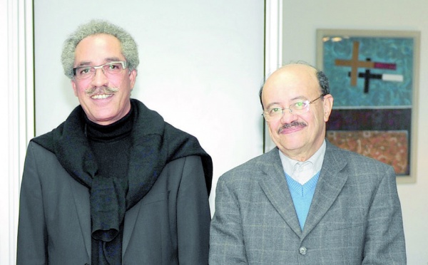 Abdelouahed Moutassir et Mehdi Akhrif dont l’ouvrage sera débattu aujourd’hui à Asilah: “Nos villes doivent êtres bâties selon un nouveau modèle urbain basé sur l’héritage”