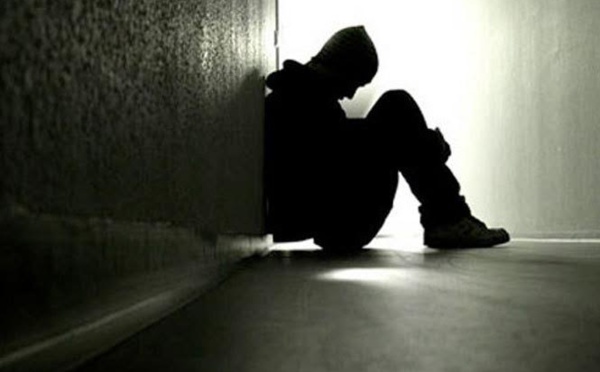 Un guide  pour prémunir les jeunes du suicide