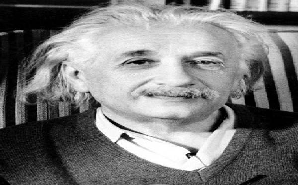 Albert Einstein (2/2)  : «L’imagination est plus importante que le savoir»