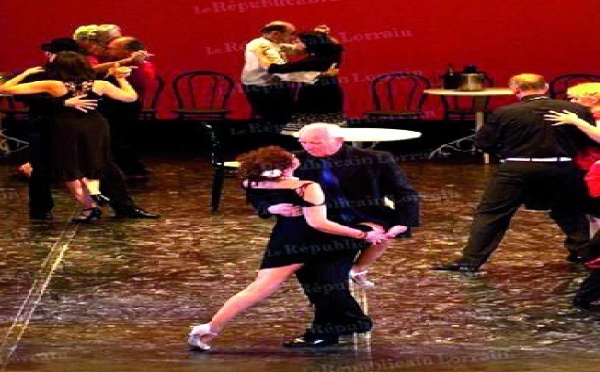 Un couple argentin remporte le Mondial de Tango dans la catégorie “salon”