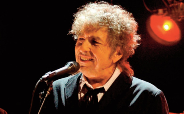 ​Bob Dylan : Les images de la mort de George Floyd vont au-delà de l’horreur