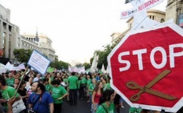 Grogne en Espagne : Les syndicats espagnols prévoient une grève générale en novembre